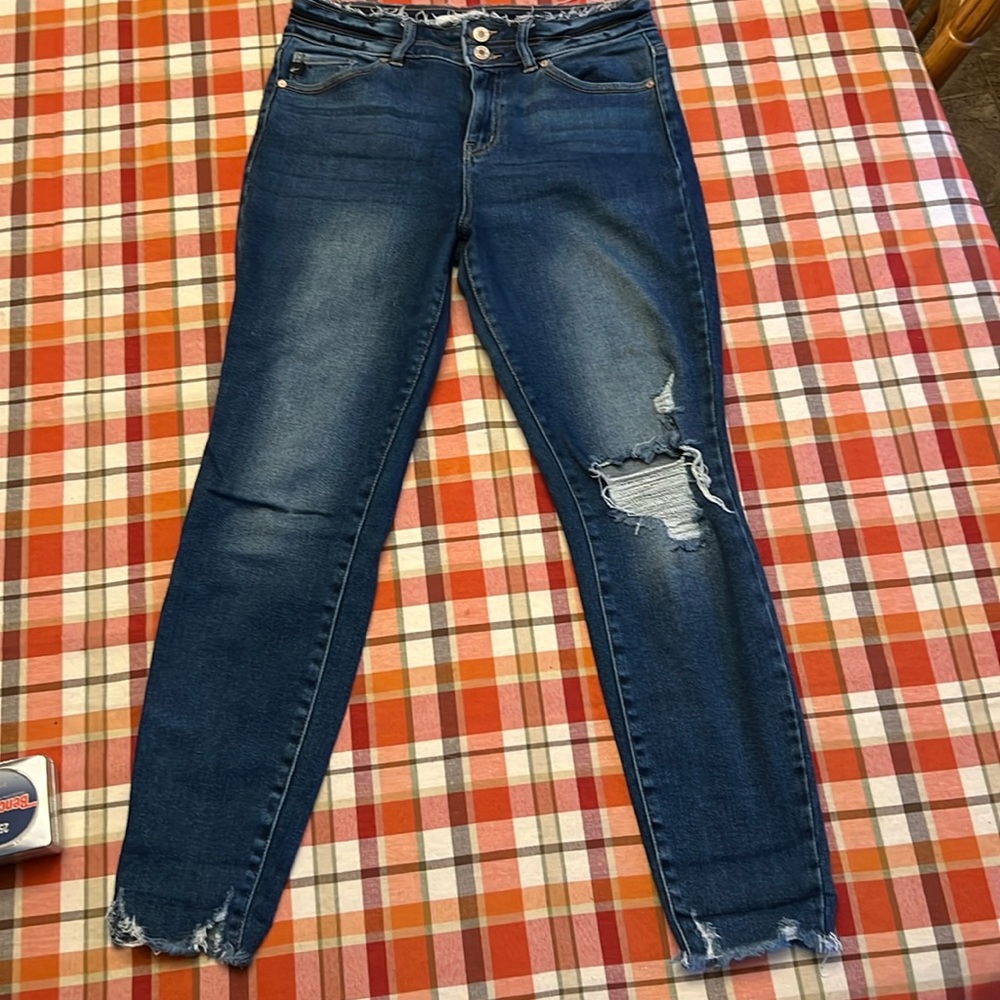 Kancan skinny jeans. High rise size 7/27